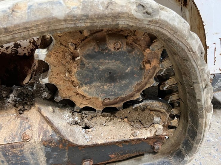 2019-bobcat-t550-image-14