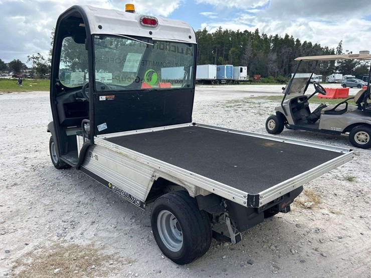 2016-club-car-carryall-710-electric-utility-cart-image-4