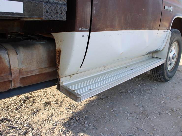 1983-gmc-sierra-2500-image-14