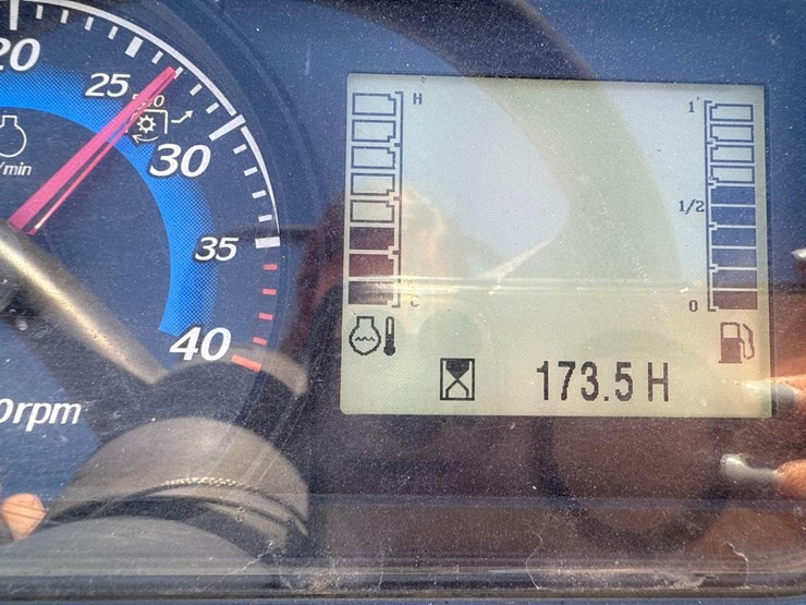 rural-king-rk25h-tractor-image-23