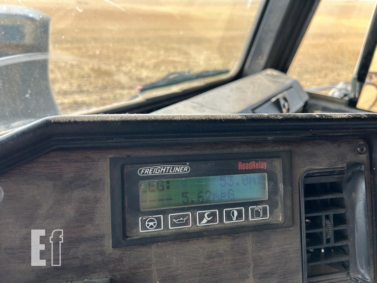 1995-freightliner-fld112-image-43