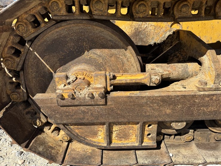 deere-450j-lt-image-10