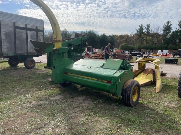 john-deere-3940-image-9