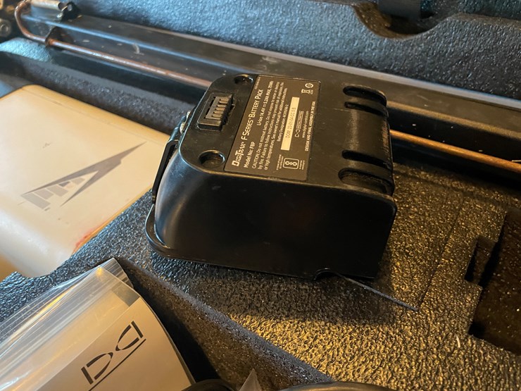 #1043-•-f2-locating-system-image-5