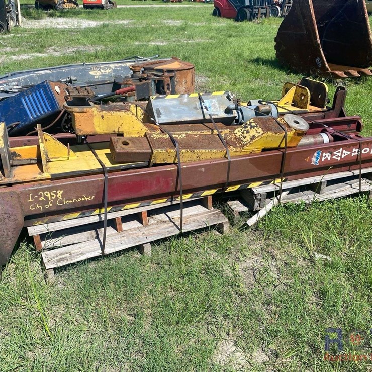 Mohawk 12,000lb Two-Post Electric Auto Lift