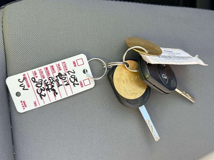 2017-ford-escape-image-22