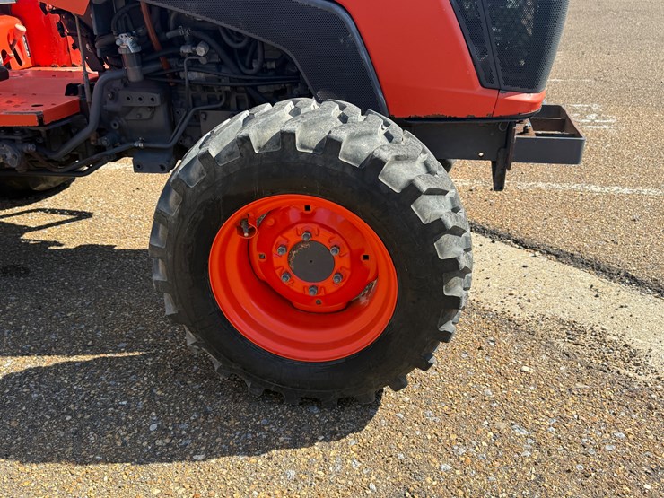 kubota-mx5200-image-18