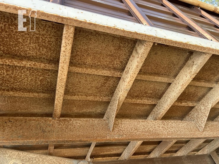 1982-international-s1700-image-33