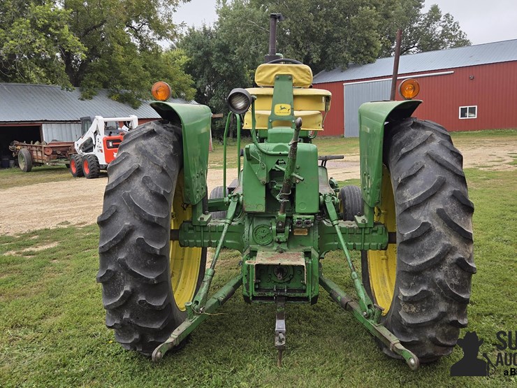 1963-john-deere-3010-image-6