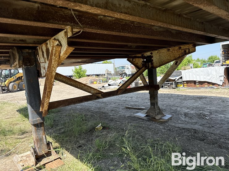 1982-fruehauf-trailer-image-14