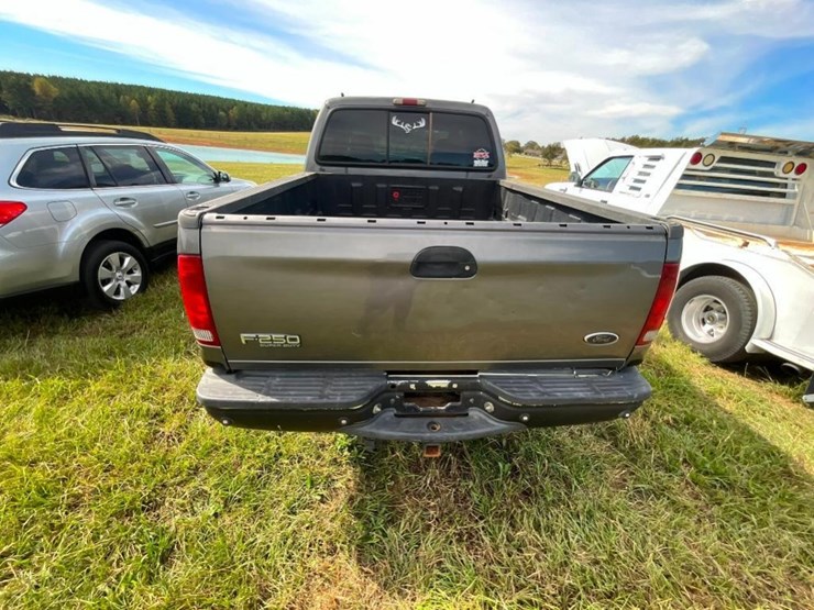 2003-ford-f250-image-10