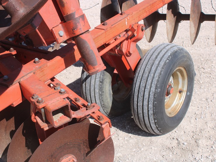 #2049-•-disc-image-12