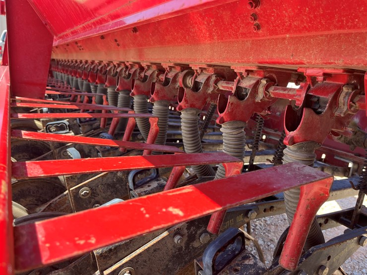 case-ih-5100-image-9