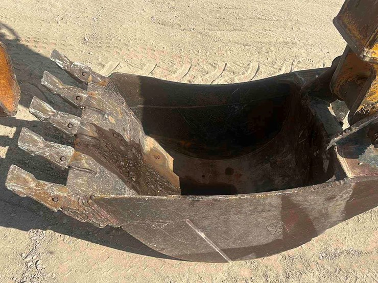 caterpillar-430e-image-5