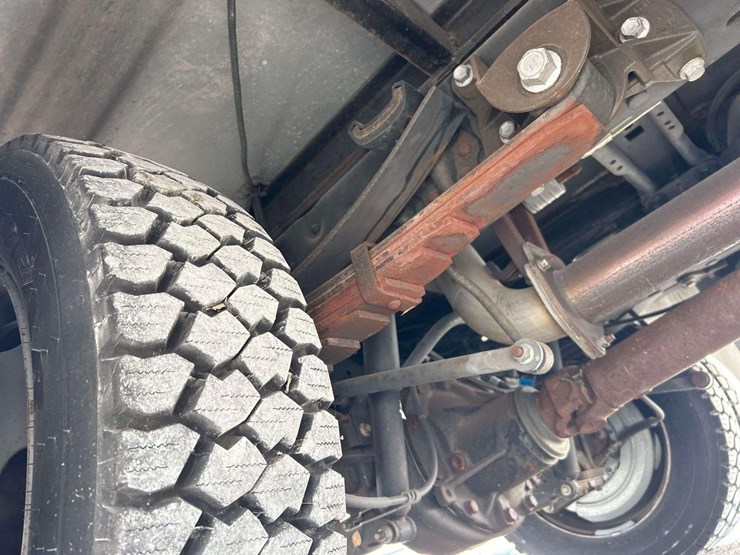 2012-ford-f550-image-26