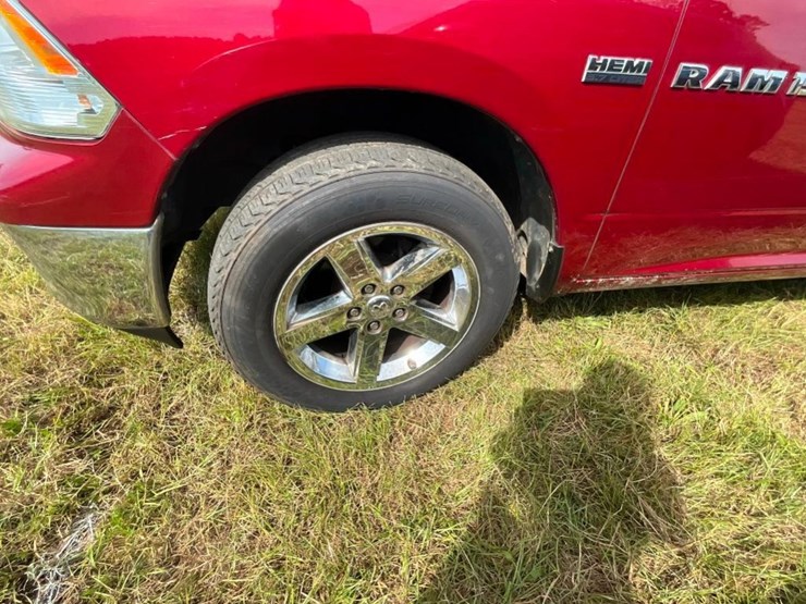 2012-dodge-ram-1500-image-4