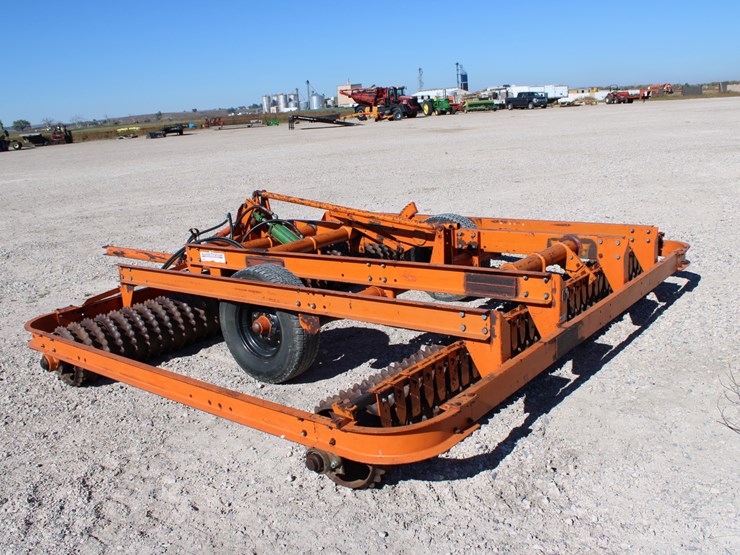 #2068-•-#2068--bearcat-seed-bed-maker-/-roller-packer-12-ft-image-7