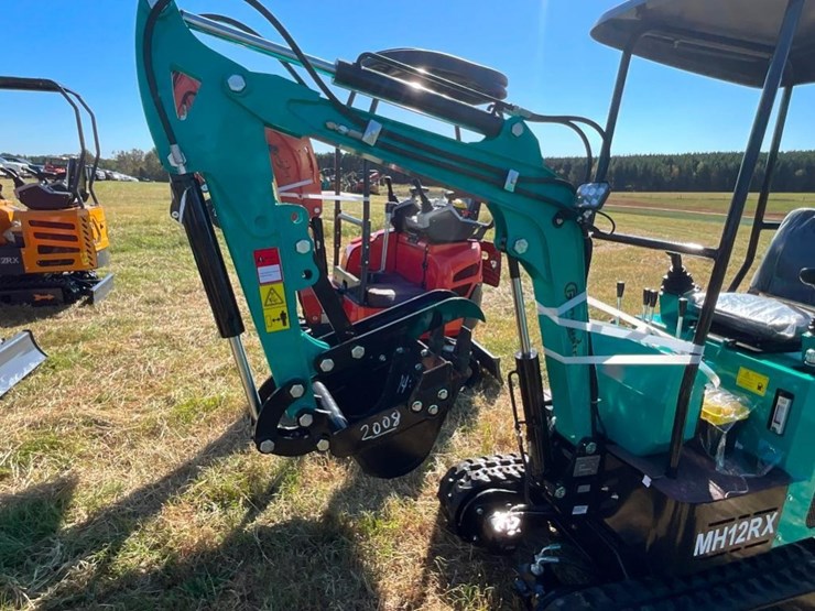 unused-cfg-mh12rx-mini-excavator-(rato-image-2