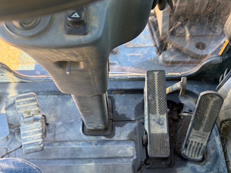 hyundai-robex-55w-9a-image-39