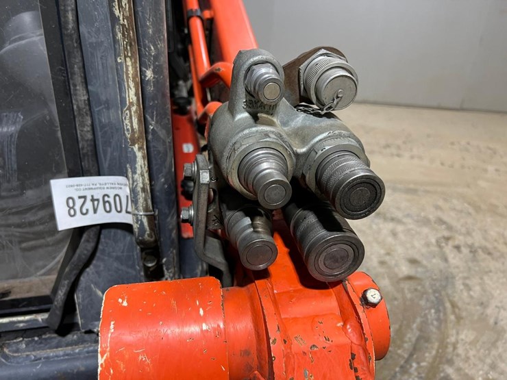 kubota-svl75-2-image-11