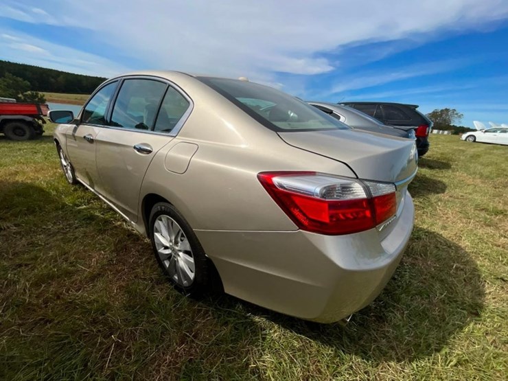 2014-honda-accord-(at,-v6,-3.5l,-miles-image-7