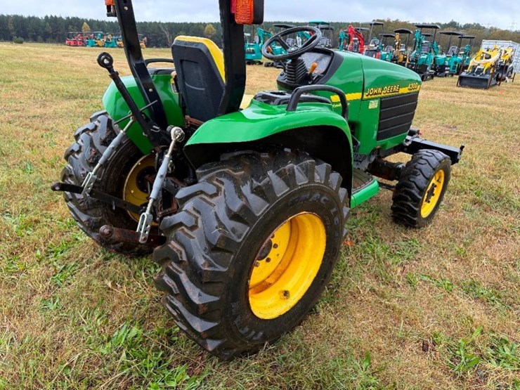 2000-john-deere-4300-image-4