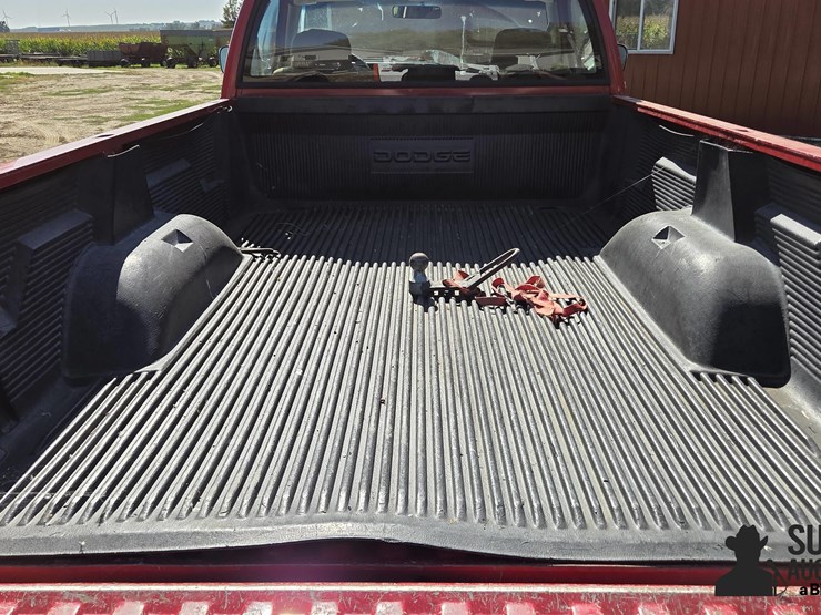 1994-dodge-ram-2500-image-17