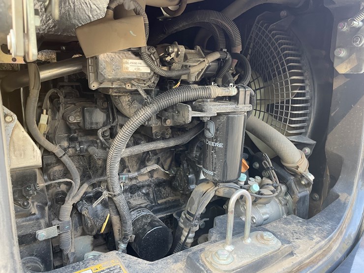 2019-hitachi-zx50u-5n-image-32