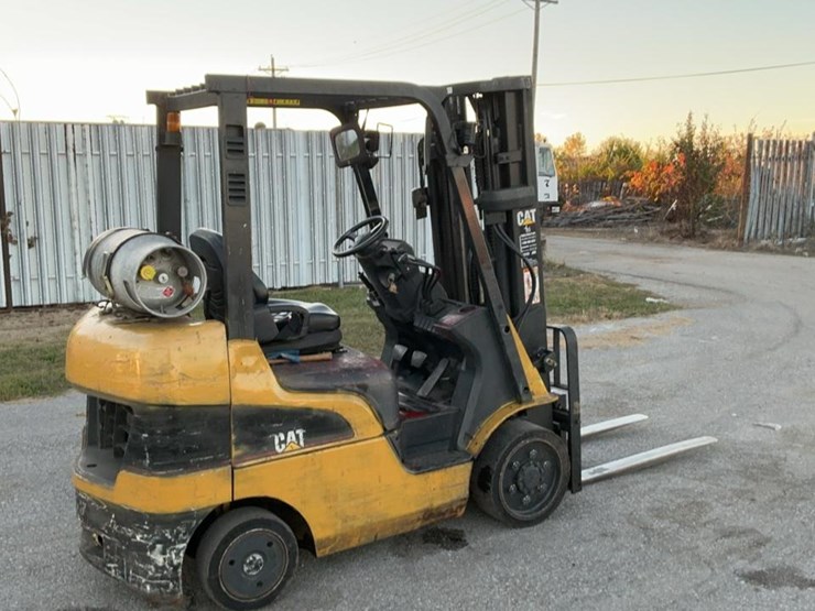#218-•-cat-c50001-forklift-image-5