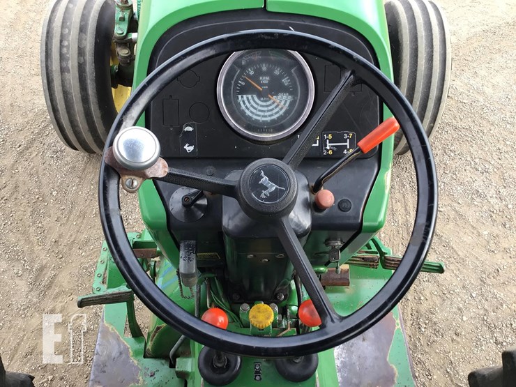 1985-john-deere-2350-image-14