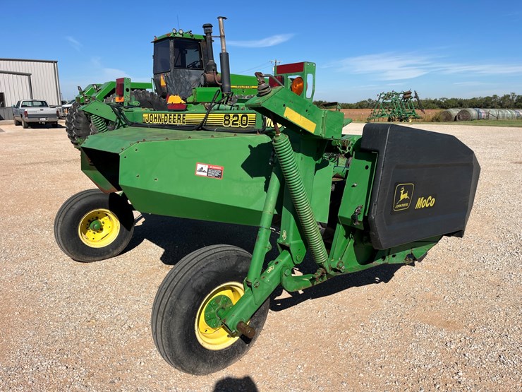 1999-john-deere-820-image-5