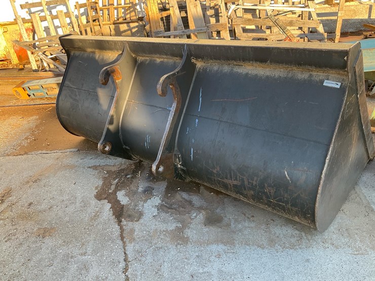 #237-•-cat-loader-bucket-image-5