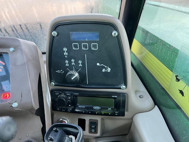 john-deere-3420-image-24