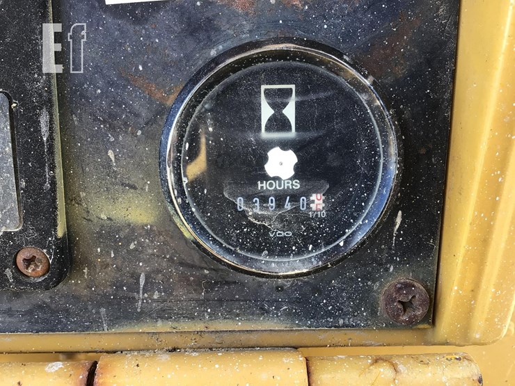 1988-deere-450g-image-18