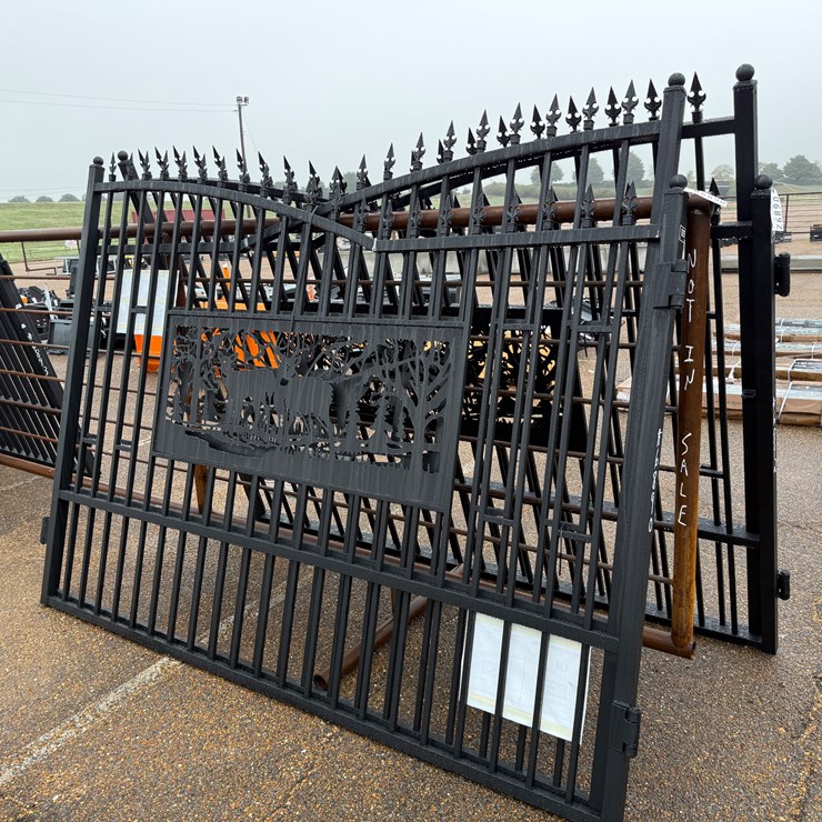 #6890 • 7ft X 20ft Metal Entrance Gate (New)