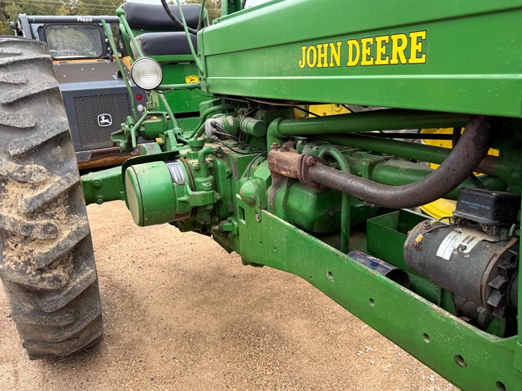john-deere-50-image-16