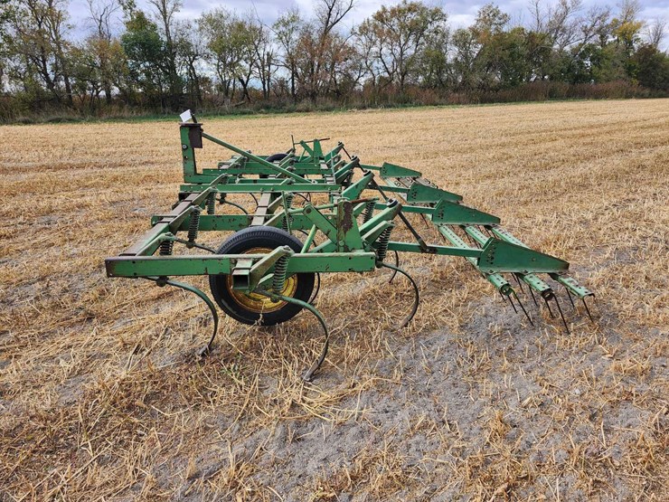 john-deere-110-image-5