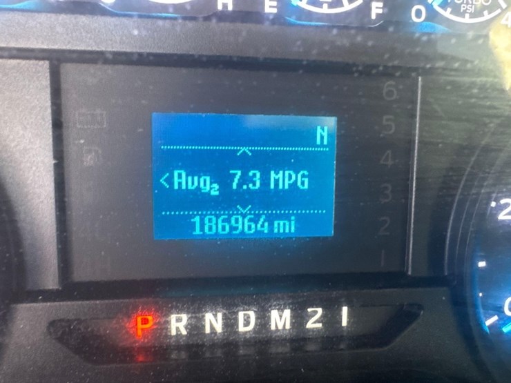 2017-ford-f550-xl-image-35