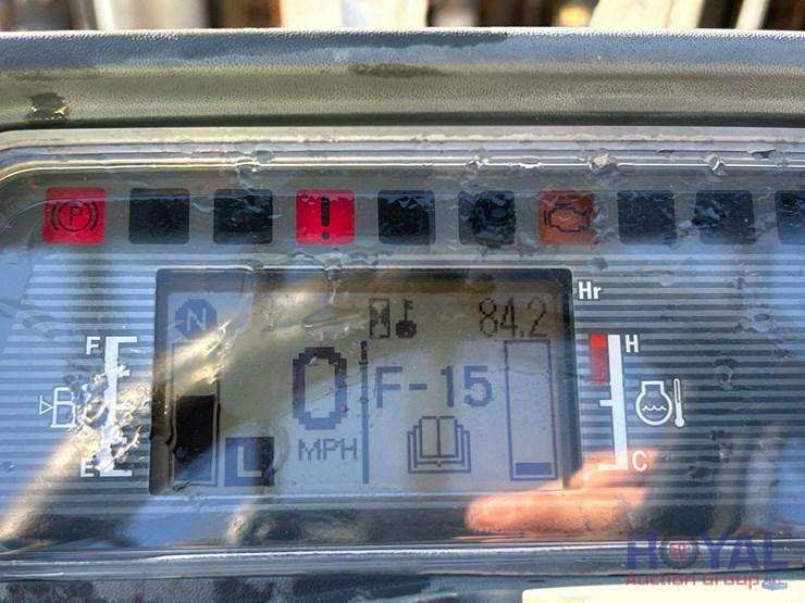 2019-caterpillar-dp35n-7,000lb-diesel-forklift-image-11