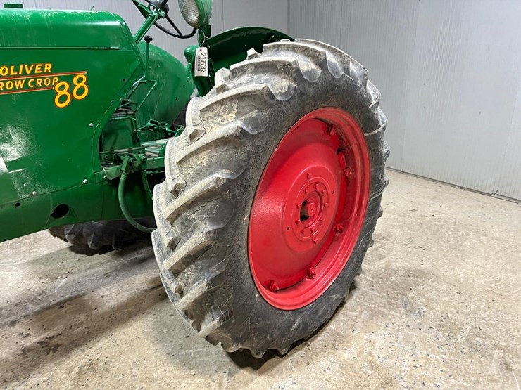 1954-oliver-88-image-12