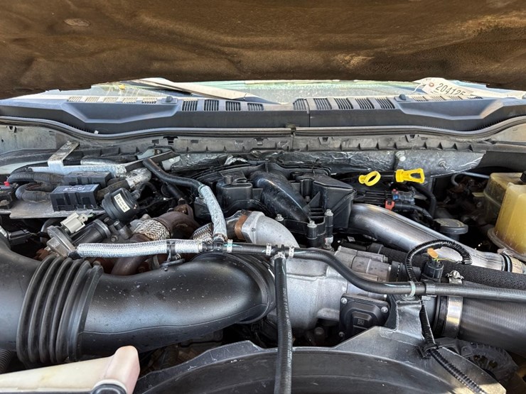 2017-ford-f450-xl-image-21