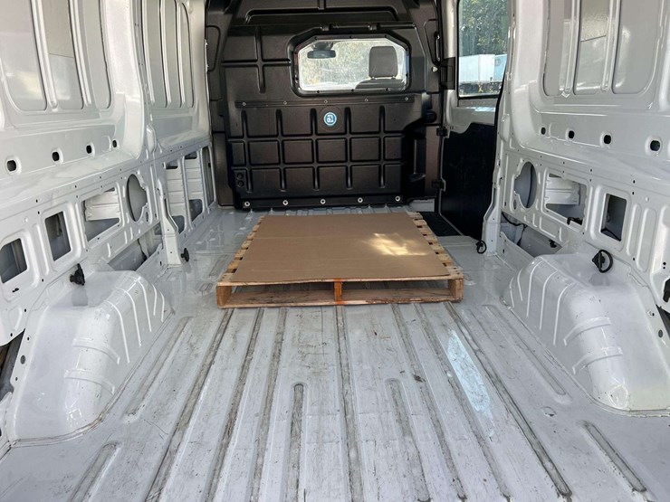 2018-ford-transit-image-22