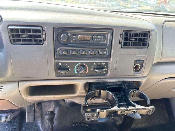 2001-ford-f-350-4x4-10ft-flatbed-truck-image-15