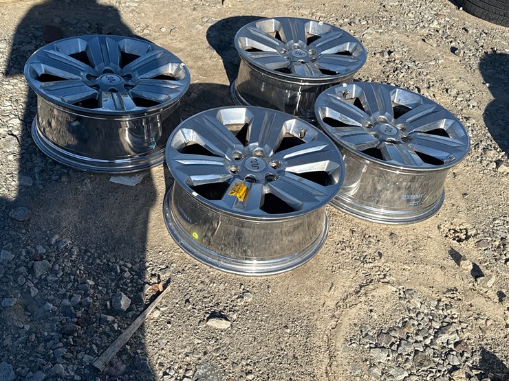 #27147-•-lot-of-(4)-20”-king-ranch-rims-inv#-27147-image-2