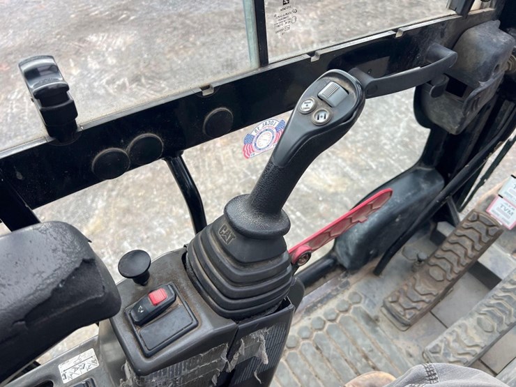 2017-caterpillar-m316f-image-45