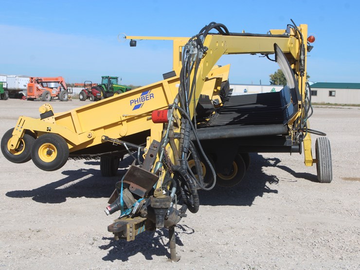 #2033-•-#2033--2015-phiber-hay-merger-image-1