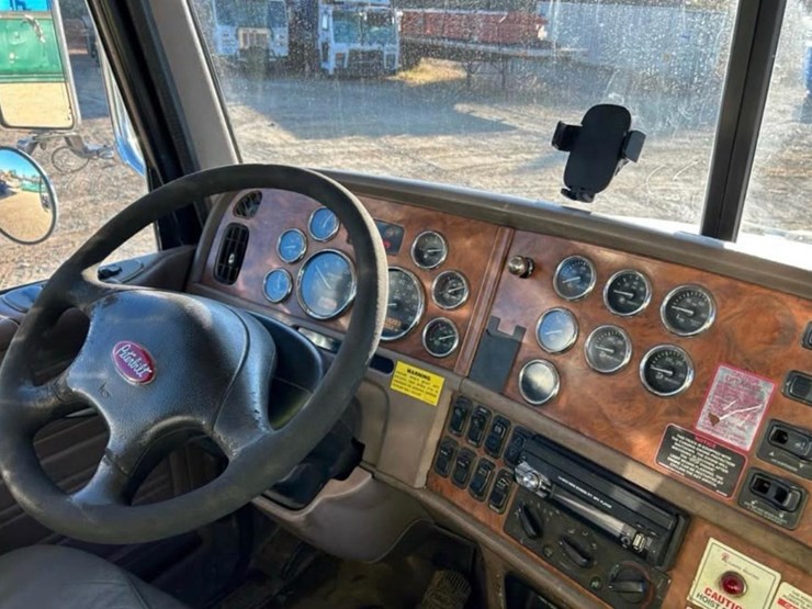 2006-peterbilt-357-image-14