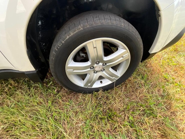 2010-subaru-forester-image-11