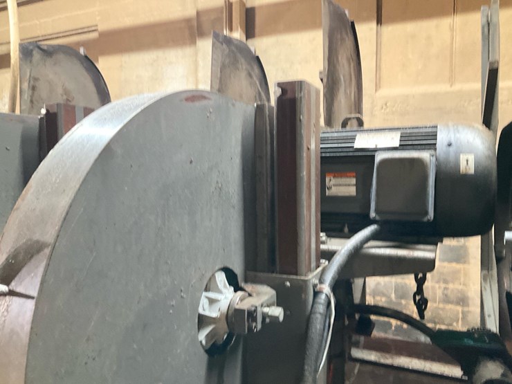 #130-•-wood-mizer-pallet-lumber-resaw-image-40