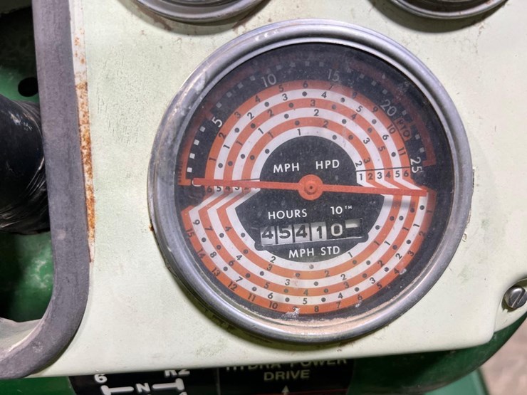 1966-oliver-1650-image-19